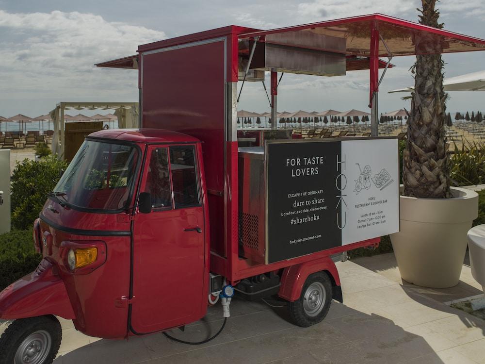 فندق وسبا فالكينستاينير جيسولو ليدو دي يسولو المظهر الخارجي الصورة A P500 food truck