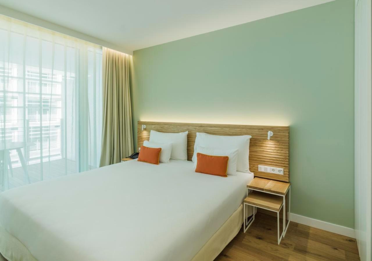 فندق وسبا فالكينستاينير جيسولو ليدو دي يسولو الغرفة الصورة A room at the hotel